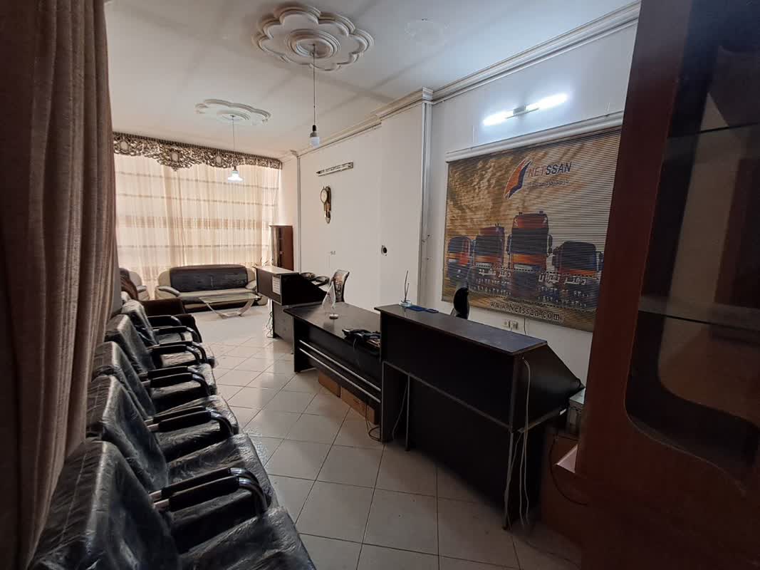 باربری مشهد در خیابان راهنمایی